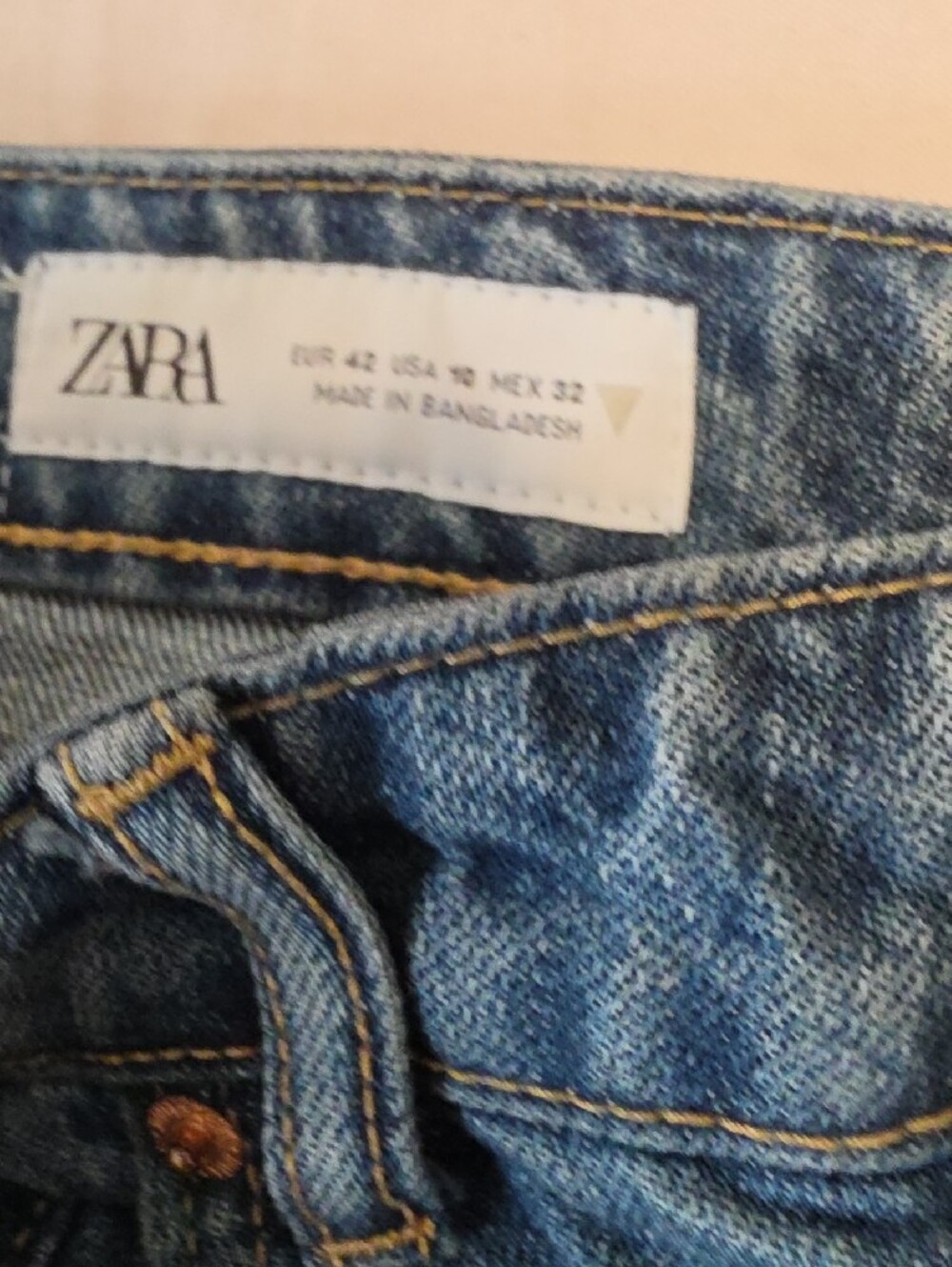 Zara Bundle Light and Dark Blue Denim Shorts - Picture 4 of 8